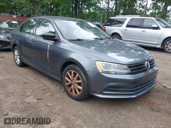2015 Volkswagen Jetta SE z VIN 3VWD17AJ5FM285988, wystawiony jako IAAI lot #42675179 z przebiegiem 150 815 mil mil oraz . Historia ofert i sprzedaży dostępna na DreamBid. Obrazek 1.