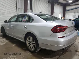 2018 Volkswagen Passat SE with VIN 1VWBA7A35JC016506, listed as a Copart auction lot 61044895 with 95,168 mi miles and Salvage title. Bid and sale history available at DreamBid. Image 2.