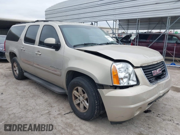 2007 GMC Yukon XL SLT z VIN 1GKFC16097R280171, wystawiony jako IAAI lot #41319694 z przebiegiem 241 553 mil mil oraz . Historia ofert i sprzedaży dostępna na DreamBid. Obrazek 1.