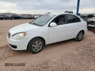 2008 Hyundai Accent GLS z VIN KMHCN46C88U235561, wystawiony jako Copart lot #58770485 z przebiegiem 91 074 mil mil oraz Czysty tytuł • Clean title. Historia ofert i sprzedaży dostępna na DreamBid. Obrazek 1.
