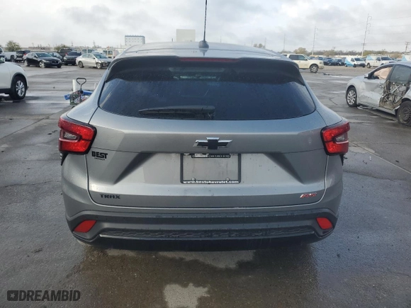 2024 Chevrolet Trax 1RS with VIN KL77LGE22RC214795, listed as a Copart auction lot 48342805 with 27,331 mi miles and Salvage Title. Bid and sale history available at carsss.com. Image 6.