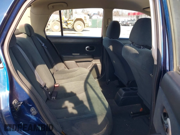 2011 Nissan Versa 1.8 S with VIN 3N1BC1APXBL395928, listed as a IAAI auction lot 41544503 with 229,242 mi miles. Bid and sale history available at carsss.com. Image 8.