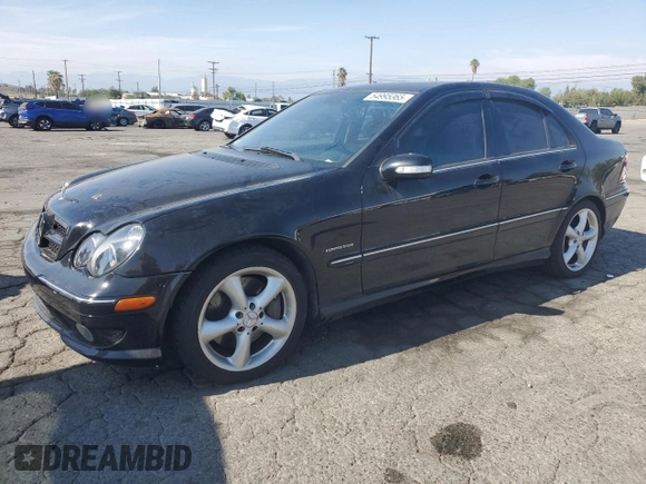 2005 Mercedes-Benz C 230 Kompressor z VIN WDBRF40J55F704686, wystawiony jako Copart lot #54995365 z przebiegiem 247 576 mil mil oraz Szkoda całkowita • Salvage title. Historia ofert i sprzedaży dostępna na DreamBid. Obrazek 1.