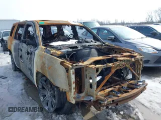 2015 GMC Yukon Denali z VIN 1GKS2CKJ8FR229500, wystawiony jako IAAI lot #41654481 z przebiegiem Nie podano mil oraz . Historia ofert i sprzedaży dostępna na DreamBid. Obrazek 1.