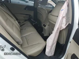 2014 Honda Accord Touring z VIN 1HGCR2F91EA800054, wystawiony jako Copart lot #44898045 z przebiegiem Nie podano mil oraz Szkoda całkowita • Salvage title. Historia ofert i sprzedaży dostępna na DreamBid. Obrazek 10.