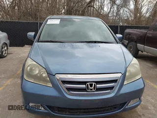 2005 Honda Odyssey TOURING with VIN 5FNRL38815B048075, listed as a IAAI auction lot 41813377 with 259,138 mi miles. Bid and sale history available at carsss.com. Image 6.