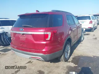 2017 Ford Explorer XLT z VIN 1FM5K7D88HGC65692, wystawiony jako IAAI lot #42359750 z przebiegiem 104 853 mil mil oraz . Historia ofert i sprzedaży dostępna na DreamBid. Obrazek 4.