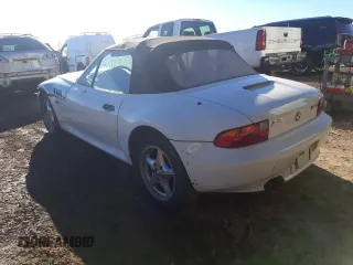 1999 BMW Z3 2.5L with VIN 4USCH9331XLG00841, listed as a Copart auction lot 73180053 with 163,863 mi miles and Clean Title. Bid and sale history available at carsss.com. Image 3.