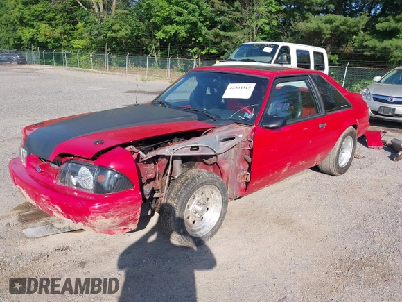 1988 Ford Mustang with VIN 1FABP41E3JF149982, listed as a IAAI auction lot 42564315 with 83,479 mi miles and . Bid and sale history available at DreamBid. Image 2.