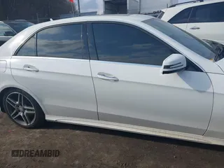 2014 Mercedes-Benz E 350 Luxury with VIN WDDHF8JB9EB026744, listed as a IAAI auction lot 41706586 with 97,354 mi miles and . Bid and sale history available at DreamBid. Image 14.