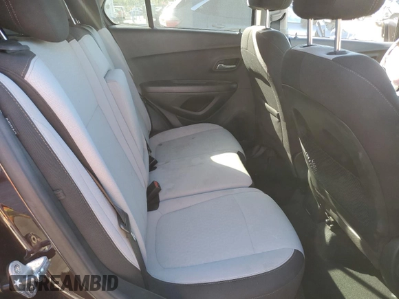 2020 Chevrolet Trax LS with VIN KL7CJKSB7LB343723, listed as a Copart auction lot 46737795 with 86,548 mi miles and Non Repairable. Bid and sale history available at carsss.com. Image 11.