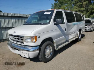 2002 Ford Econoline Passenger XL с VIN 1FBSS31S82HB42836, выставлен на аукционе Copart как лот 75258654 с пробегом 87 699 миль миль и Списание • Salvage title. История ставок и продаж доступна на DreamBid. Изображение 1.