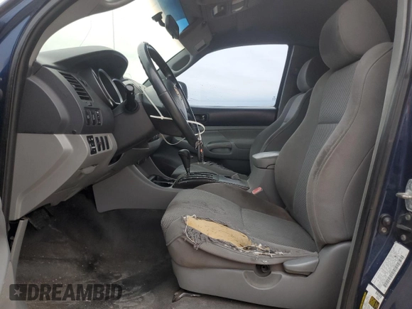2008 Toyota Tacoma PreRunner with VIN 5TETU62N08Z553434, listed as a Copart auction lot 46649095 with 304,958 mi miles and Clean Title. Bid and sale history available at DreamBid. Image 7.