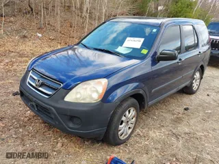 2005 Honda CR-V LX with VIN SHSRD78545U336479, listed as a IAAI auction lot 41938298 with 213,234 mi miles. Bid and sale history available at carsss.com. Image 2.