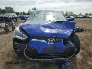 2012 Hyundai Veloster w/Black Int с VIN KMHTC6AD7CU031425, выставлен на аукционе Copart как лот 58536005 с пробегом 68 510 миль миль и Списание • Salvage title. История ставок и продаж доступна на DreamBid. Изображение 5.