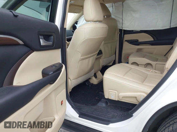 2016 Toyota Highlander Limited with VIN 5TDDKRFHXGS269529, listed as a IAAI auction lot 42365574 with 108,241 mi miles and . Bid and sale history available at DreamBid. Image 8.