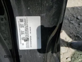 2015 Chevrolet Camaro LT z VIN 2G1FD3D34F9281344, wystawiony jako Copart lot #55484455 z przebiegiem 136 899 mil mil oraz Szkoda całkowita • Salvage title. Historia ofert i sprzedaży dostępna na DreamBid. Obrazek 13.