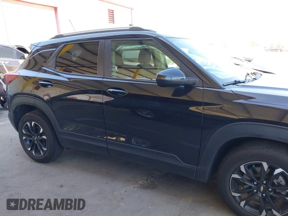 2022 Chevrolet TrailBlazer LT with VIN KL79MPSL3NB101554, listed as a IAAI auction lot 41827073 with 34,146 mi miles and . Bid and sale history available at DreamBid. Image 13.