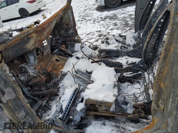 2024 Jeep Gladiator Sport z VIN 1C6HJTAG5RL133756, wystawiony jako Copart lot #83205524 z przebiegiem Nie podano mil oraz Nie do naprawy • Non repairable. Historia ofert i sprzedaży dostępna na DreamBid. Obrazek 7.