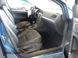 2015 Volkswagen Golf SE с VIN 3VW2A7AU5FM015547, выставлен на аукционе IAAI как лот 42289100 с пробегом 109 938 миль миль и . История ставок и продаж доступна на DreamBid. Изображение 5.