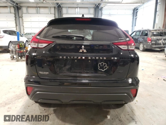 2022 Mitsubishi Eclipse Cross ES z VIN JA4ATUAA6NZ002360, wystawiony jako Copart lot #87186754 z przebiegiem 66 364 mil mil oraz Szkoda całkowita • Salvage title. Historia ofert i sprzedaży dostępna na DreamBid. Obrazek 6.