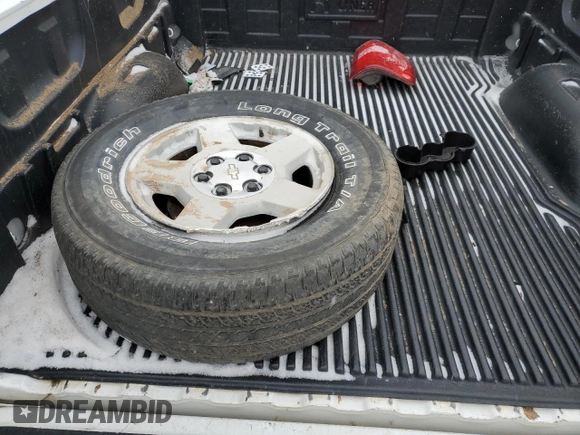 2009 Chevrolet Silverado 1500 LT with VIN 3GCEC23C99G109242, listed as a Copart auction lot 45312595 with 166,422 mi miles and Non Repairable. Bid and sale history available at DreamBid. Image 14.