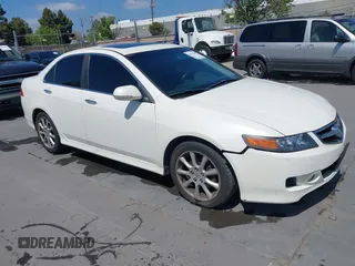 2008 Acura TSX with VIN JH4CL968X8C018679, listed as a IAAI auction lot 42075569 with 151,377 mi miles and . Bid and sale history available at carsss.com. Image 1.