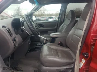 2001 Ford Escape XLT with VIN 1FMCU04101KA36194, listed as a Copart auction lot 43717295 with 72,265 mi miles and Salvage Title. Bid and sale history available at carsss.com. Image 7.