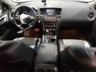 2020 Nissan Pathfinder SL z VIN 5N1DR2CMXLC615610, wystawiony jako Copart lot #47759545 z przebiegiem 58 269 mil mil oraz Szkoda całkowita • Salvage title. Historia ofert i sprzedaży dostępna na DreamBid. Obrazek 8.