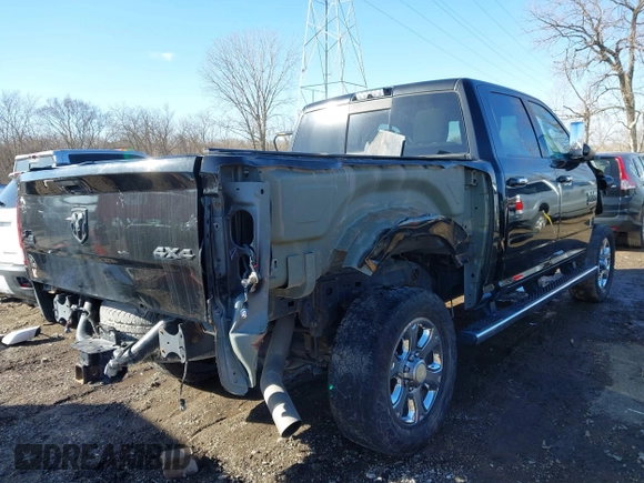 2018 Ram 2500 Big Horn with VIN 3C6UR5DL9JG128010, listed as a IAAI auction lot 41687186 with 79,810 mi miles. Bid and sale history available at carsss.com. Image 6.