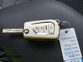 2021 Toyota Camry SE z VIN 4T1G11BK8MU030308, wystawiony jako IAAI lot #41419236 z przebiegiem 32 624 mil mil oraz . Historia ofert i sprzedaży dostępna na DreamBid. Obrazek 11.