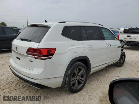 2018 Volkswagen Atlas SE z VIN 1V2PR2CA0JC558787, wystawiony jako Copart lot #50322575 z przebiegiem 104 103 mil mil oraz Szkoda całkowita • Salvage title. Historia ofert i sprzedaży dostępna na DreamBid. Obrazek 3.