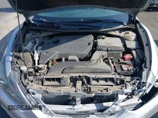 2017 Nissan Altima S z VIN 1N4AL3AP7HN324639, wystawiony jako IAAI lot #42008550 z przebiegiem 101 419 mil mil oraz . Historia ofert i sprzedaży dostępna na DreamBid. Obrazek 10.