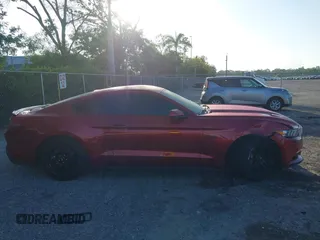 2016 Ford Mustang GT z VIN 1FA6P8CF6G5215244, wystawiony jako IAAI lot #42681283 z przebiegiem 85 115 mil mil oraz . Historia ofert i sprzedaży dostępna na DreamBid. Obrazek 13.