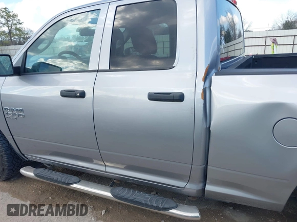 2019 Ram 1500 Classic Express with VIN 1C6RR6FTXKS668369, listed as a IAAI auction lot 41522741 with 150,922 mi miles. Bid and sale history available at carsss.com. Image 14.