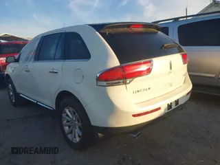2012 Lincoln MKX with VIN 2LMDJ6JK7CBL11512, listed as a IAAI auction lot 41832419 with 127,485 mi miles. Bid and sale history available at carsss.com. Image 3.