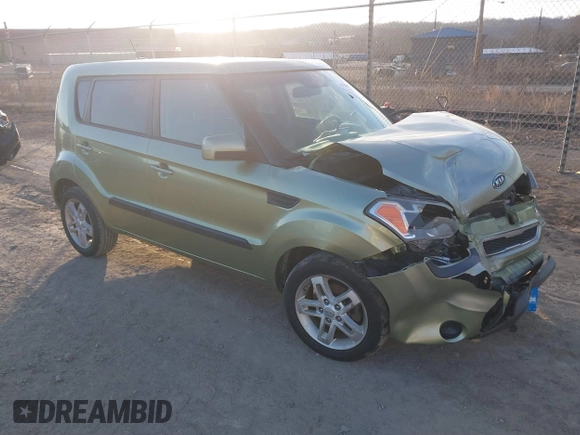 2011 Kia Soul + with VIN KNDJT2A20B7320355, listed as a IAAI auction lot 41885692 with 182,529 mi miles and . Bid and sale history available at DreamBid. Image 1.