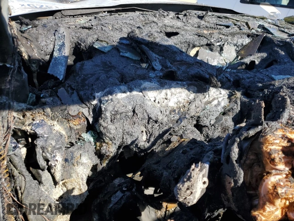 2016 Jeep Compass 75th Anniversary with VIN 1C4NJCBB9GD801449, listed as a Copart auction lot 47311325 with 0 mi miles and Salvage Title. Bid and sale history available at carsss.com. Image 9.