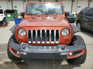 2009 Jeep Wrangler X z VIN 1J4FA24139L740959, wystawiony jako Copart lot #56509075 z przebiegiem 121 927 mil mil oraz Szkoda całkowita • Salvage title. Historia ofert i sprzedaży dostępna na DreamBid. Obrazek 5.