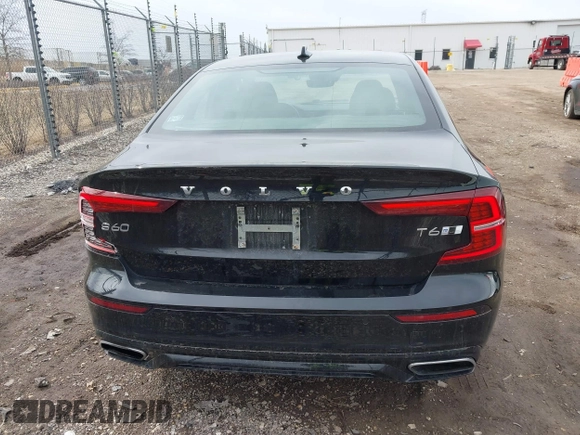 2019 Volvo S60 R-Design with VIN 7JRA22TM9KG014922, listed as a IAAI auction lot 41826883 with 97,702 mi miles. Bid and sale history available at carsss.com. Image 17.