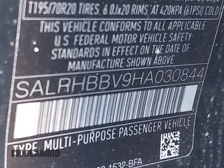 2017 Land Rover Discovery HSE Luxury with VIN SALRHBBV9HA030844, listed as a IAAI auction lot 42055028 with 101,114 mi miles. Bid and sale history available at carsss.com. Image 9.
