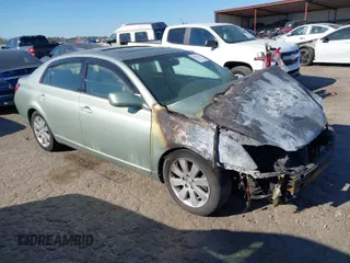 2007 Toyota Avalon XL with VIN 4T1BK36B67U189409, listed as a IAAI auction lot 41881433 with 1 mi miles. Bid and sale history available at carsss.com. Image 1.