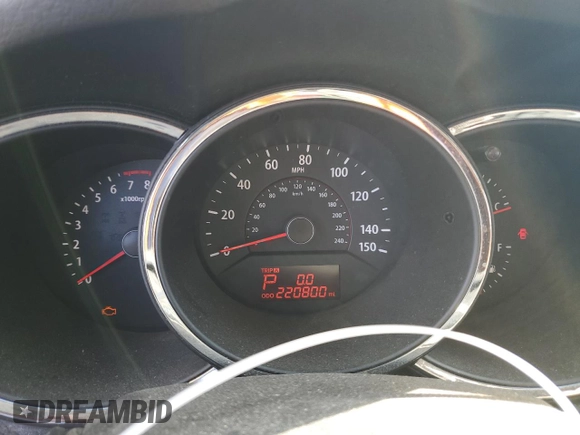 2011 Kia Sorento LX with VIN 5XYKTDA25BG124284, listed as a Copart auction lot 50099955 with 220,800 mi miles and Clean Title. Bid and sale history available at carsss.com. Image 9.