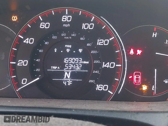 2015 Honda Accord Sport with VIN 1HGCR2F55FA139823, listed as a IAAI auction lot 41623823 with 169,093 mi miles and . Bid and sale history available at DreamBid. Image 15.