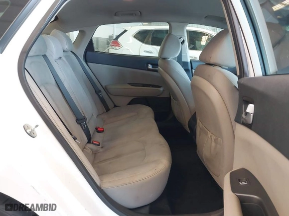 2018 Kia Optima LX with VIN 5XXGT4L36JG273964, listed as a IAAI auction lot 41552736 with 71,923 mi miles. Bid and sale history available at carsss.com. Image 8.