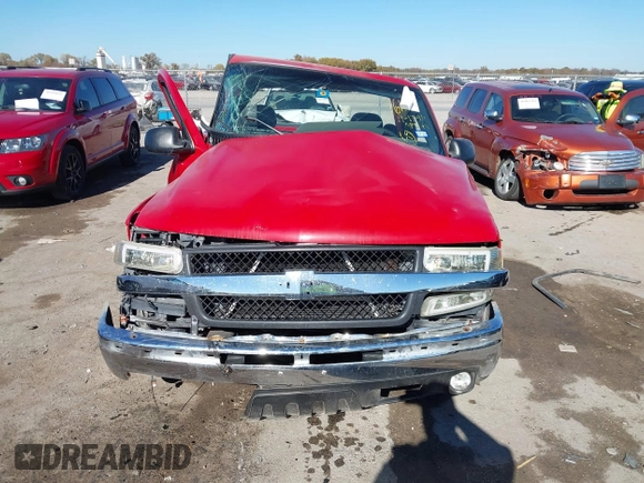 1999 Chevrolet Silverado 1500 with VIN 1GCEC14W9XZ165875, listed as a IAAI auction lot 40994850 with 173,574 mi miles. Bid and sale history available at carsss.com. Image 12.