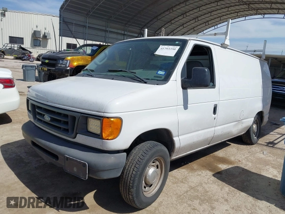2004 Ford Econoline Cargo with VIN 1FTRE14W44HA29084, listed as a IAAI auction lot 41793350 with 123,429 mi miles. Bid and sale history available at carsss.com. Image 2.
