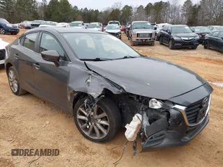 2017 Mazda 3 Touring z VIN JM1BN1V77H1101001, wystawiony jako IAAI lot #41393592 z przebiegiem 77 566 mil mil oraz . Historia ofert i sprzedaży dostępna na DreamBid. Obrazek 1.