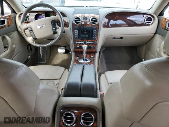 2007 Bentley Flying Spur z VIN SCBBR93W77C040445, wystawiony jako Copart lot #47378215 z przebiegiem 51 843 mil mil oraz Szkoda całkowita • Salvage title. Historia ofert i sprzedaży dostępna na DreamBid. Obrazek 8.