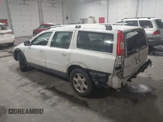 2005 Volvo XC70 with VIN YV1SZ592751190343, listed as a IAAI auction lot 41517785 with 202,533 mi miles and . Bid and sale history available at DreamBid. Image 3.